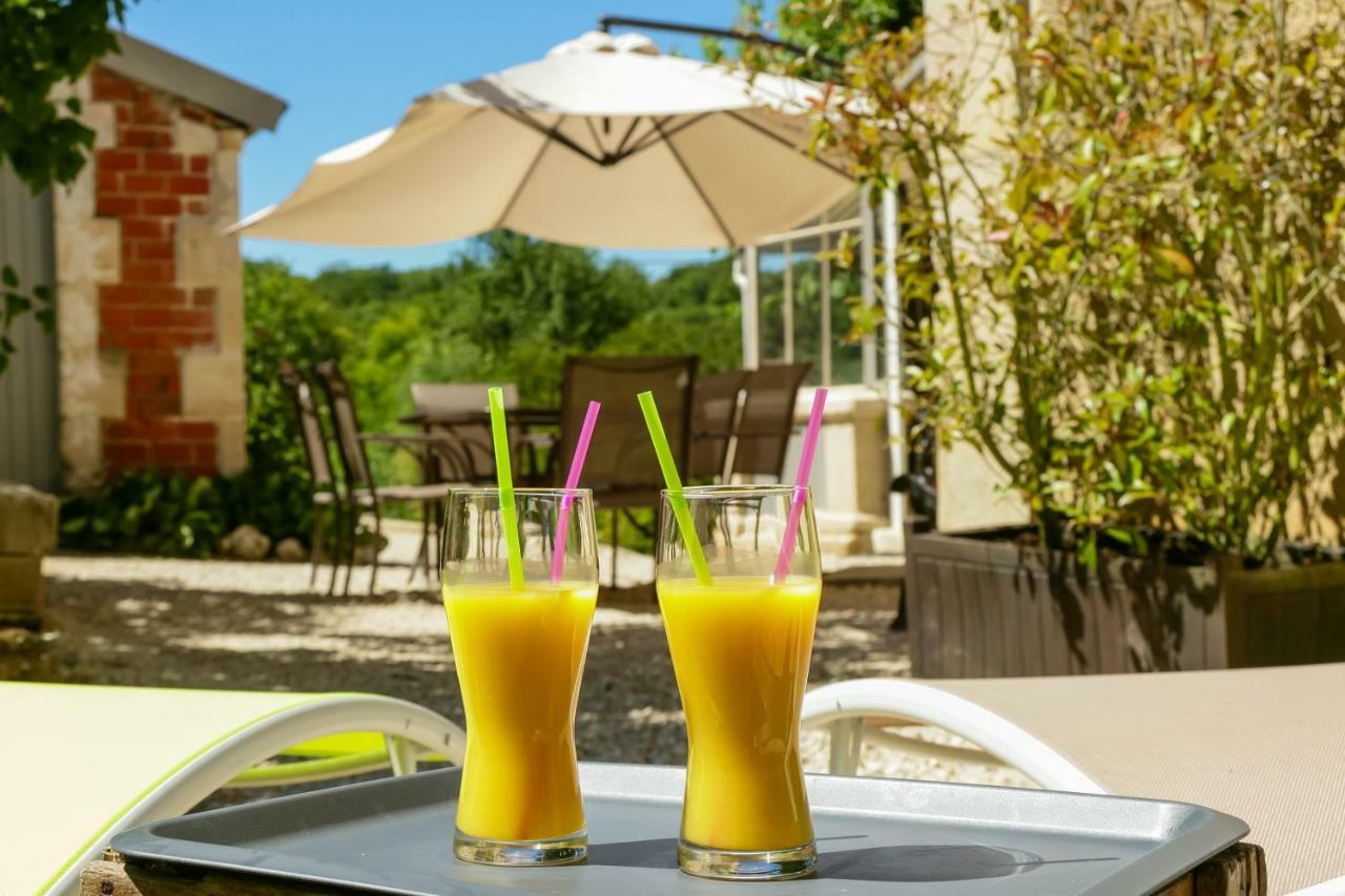 Maison Qui S'Y Frotte S'Y Pique Robert-Espagne Kültér fotó